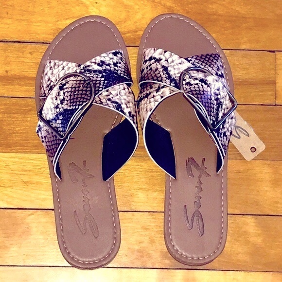 Seven7 Shoes - NWT💥Seven7 Snakeskin Jonah Slide Sandals💥 Sz. 9